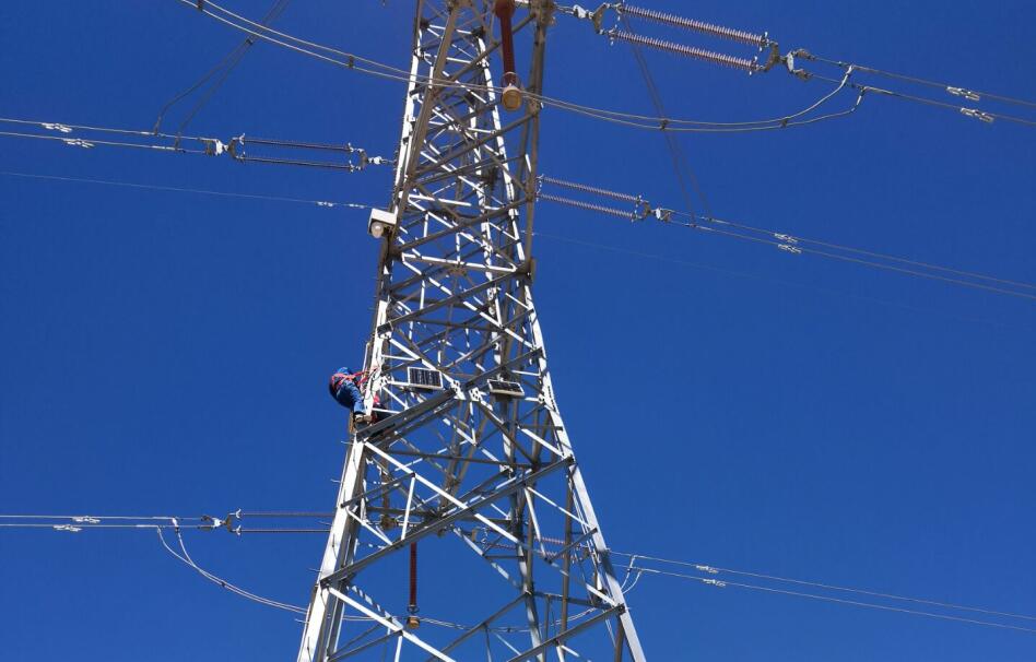 三跨視頻監(jiān)控裝置 三跨視頻監(jiān)控裝置